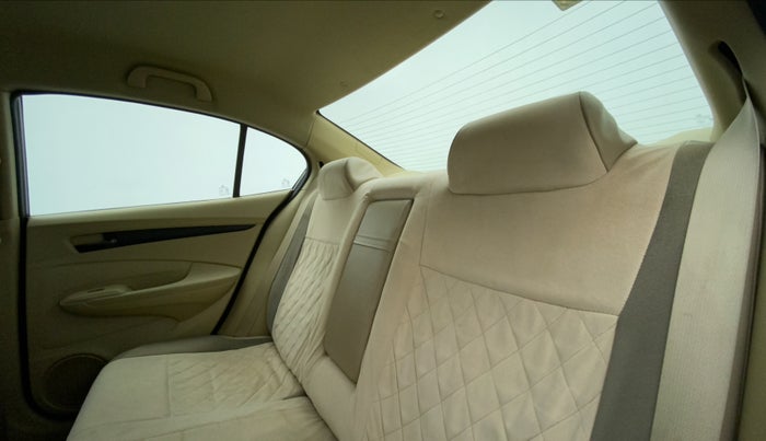 2011 Honda City 1.5L I-VTEC S MT, Petrol, Manual, 87,332 km, Right Side Rear Door Cabin