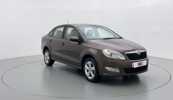 2016 Skoda Rapid 1.5 TDI AT STYLE PLUS, Diesel, Automatic, 40,091 km, Right Front Diagonal