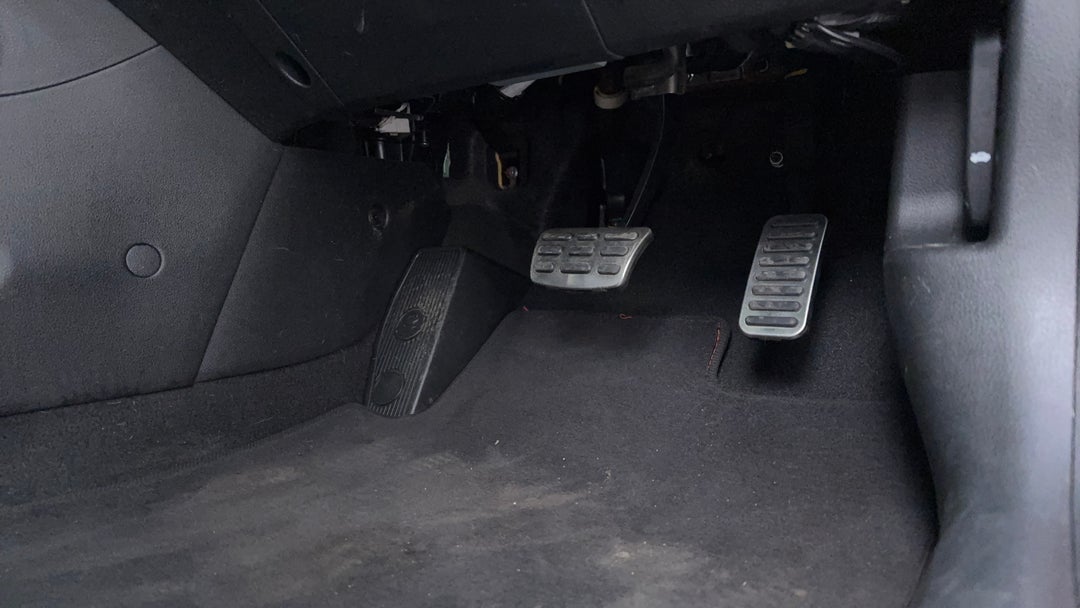 Pedals and Footmat