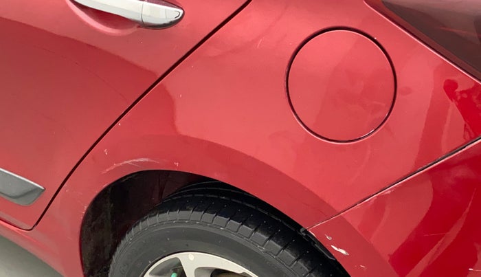 2015 Hyundai Elite i20 ASTA 1.2, Petrol, Manual, 1,06,648 km, Left quarter panel - Minor scratches
