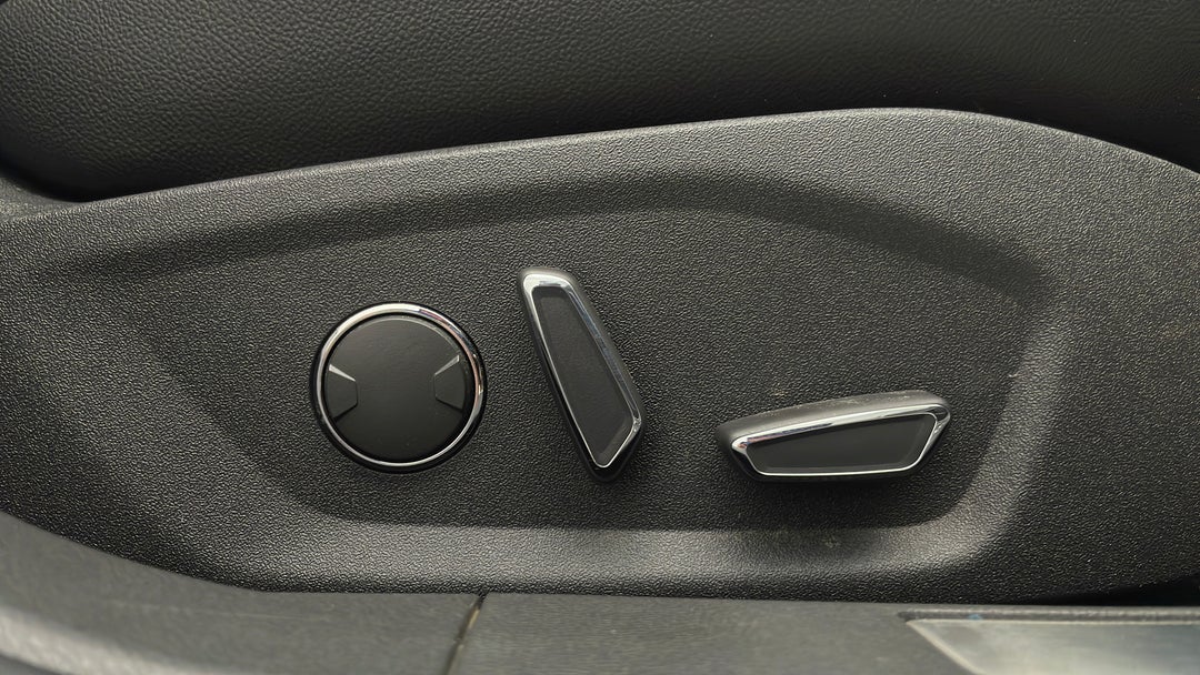 2016 Ford Mondeo Titanium Tdci, Automatic, 90381 km, Drivers Side Adjustment Panel