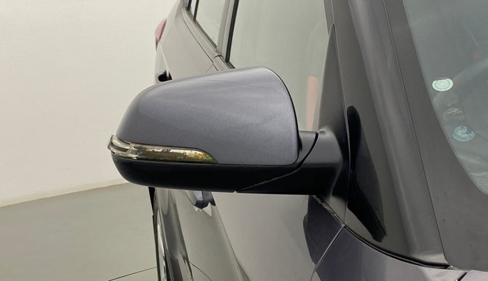 2016 Hyundai Creta 1.6 E + VTVT, Petrol, Manual, 44,387 km, Right rear-view mirror - Indicator light has minor damage
