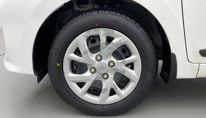 2019 Hyundai Grand i10 SPORTZ 1.2 KAPPA VTVT, Petrol, Manual, 25,714 km, Left Front Wheel
