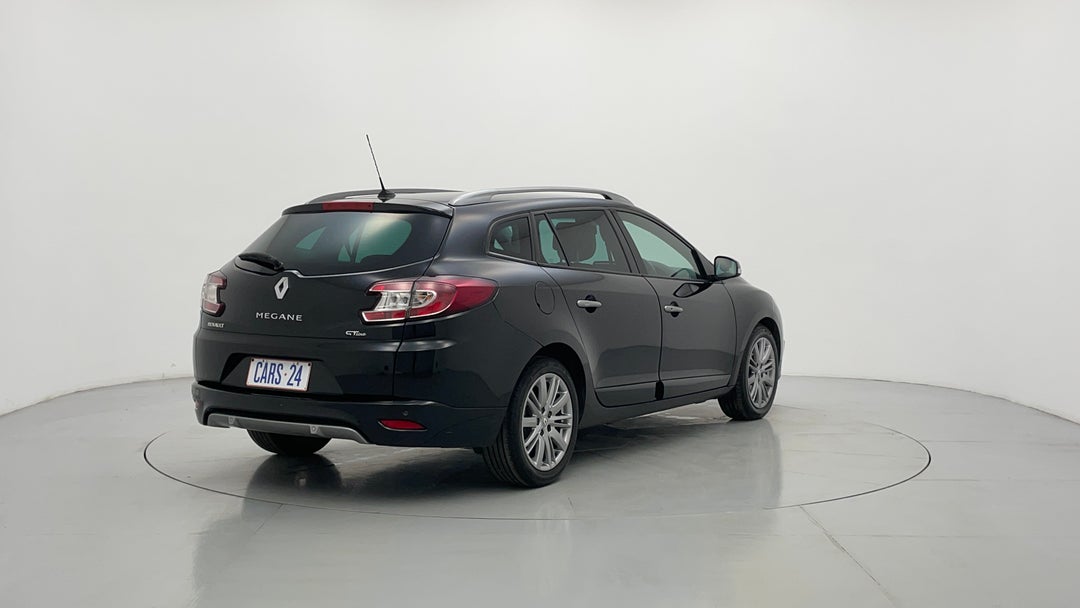 Right Back Diagonal (45- Degree) View