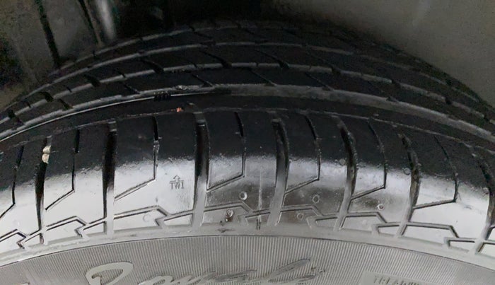 2018 Maruti S Cross ALPHA SHVS, Diesel, Manual, 24,370 km, Right Rear Tyre Tread