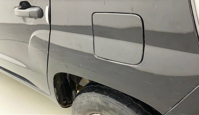 2019 Mahindra TUV300 T4 PLUS, Diesel, Manual, 57,069 km, Left quarter panel - Minor scratches