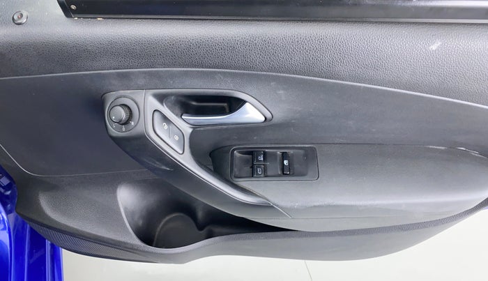 2019 Volkswagen Polo COMFORTLINE 1.0 PETROL, Petrol, Manual, 19,075 km, Driver Side Door Panels Control