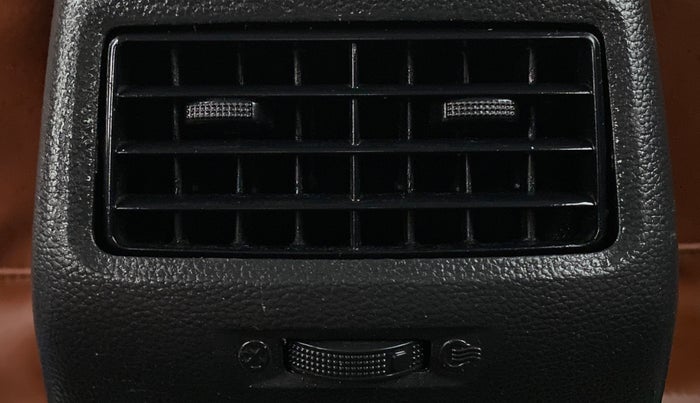 2015 Hyundai Elite i20 SPORTZ 1.2, Petrol, Manual, 54,822 km, Rear AC Vents