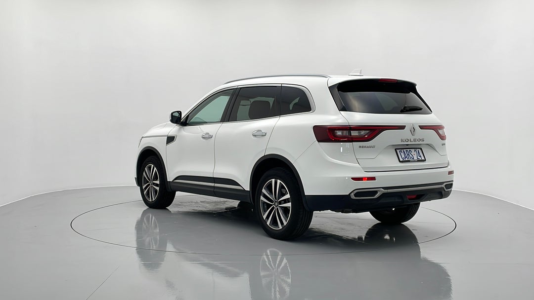 Left Back Diagonal (45- Degree) View