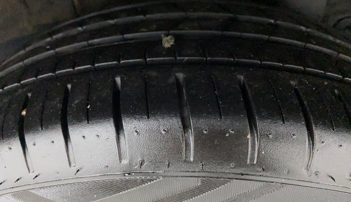 2017 Hyundai i20 Active 1.2 SX, Petrol, Manual, 11,036 km, Left Rear Tyre Tread