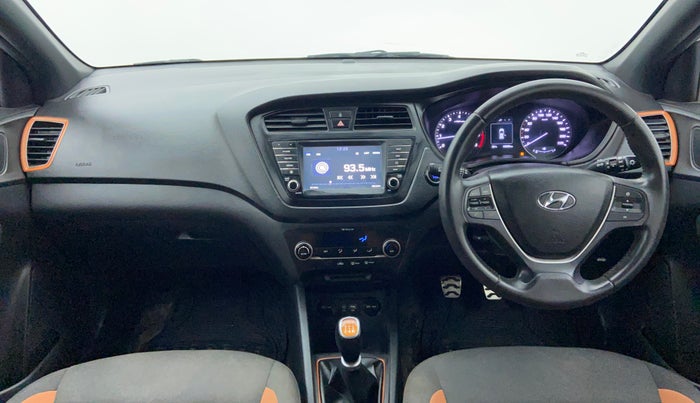 2017 Hyundai i20 Active 1.2 SX, Petrol, Manual, 11,036 km, Dashboard View