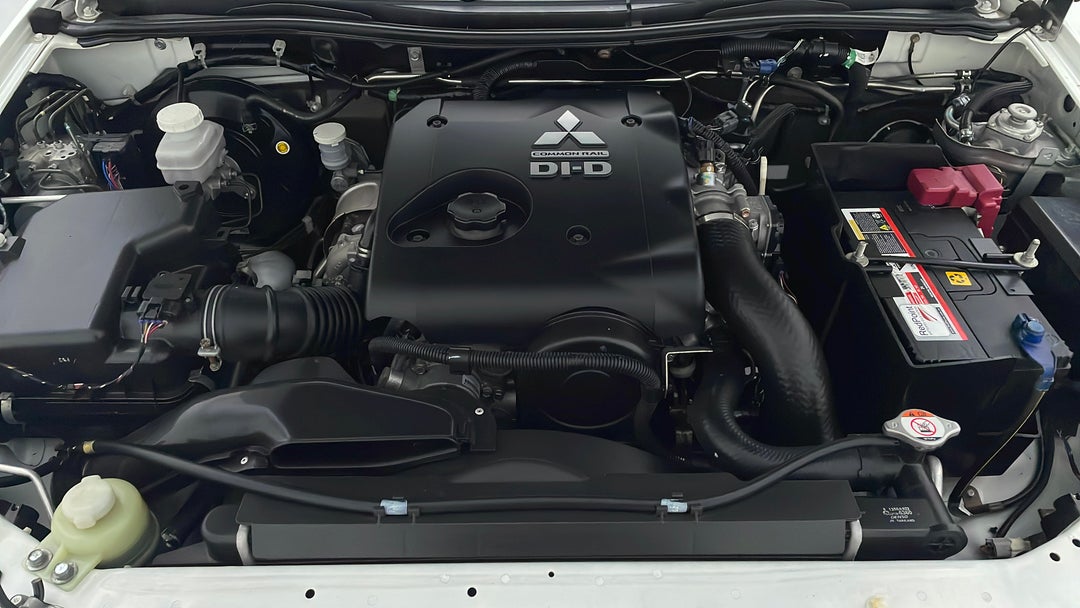 Open Bonnet (Engine)