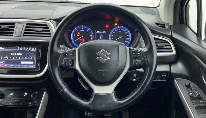 2015 Maruti S Cross ALPHA 1.3, Diesel, Manual, 94,544 km, Steering Wheel Close Up
