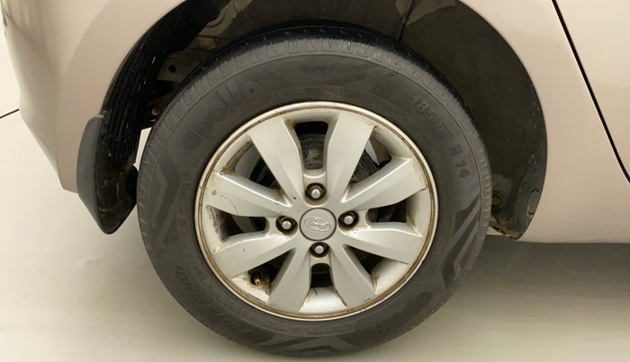 2012 Hyundai i20 SPORTZ (O) 1.2, Petrol, Manual, 84,491 km, Right Rear Wheel