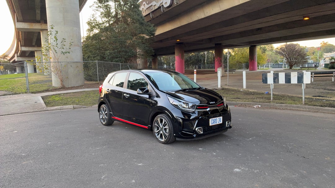 Right Front Diagonal (45- Degree) View