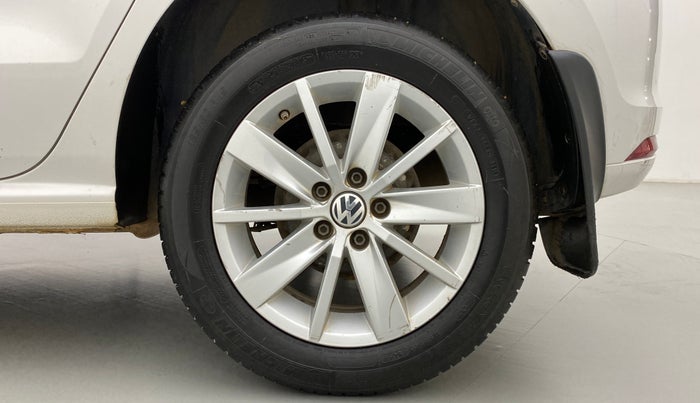 2015 Volkswagen Polo HIGHLINE1.2L PETROL, Petrol, Manual, 92,711 km, Left Rear Wheel