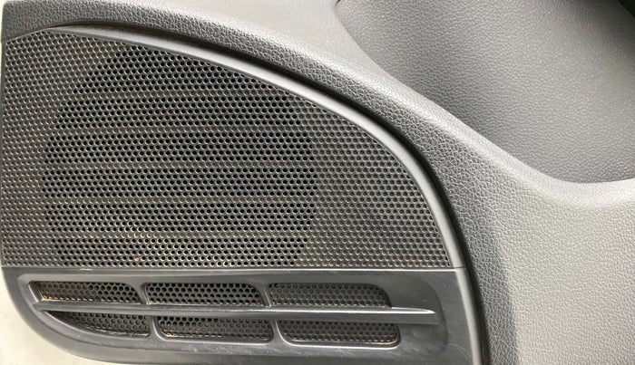 2015 Volkswagen Polo HIGHLINE1.2L PETROL, Petrol, Manual, 92,711 km, Speaker