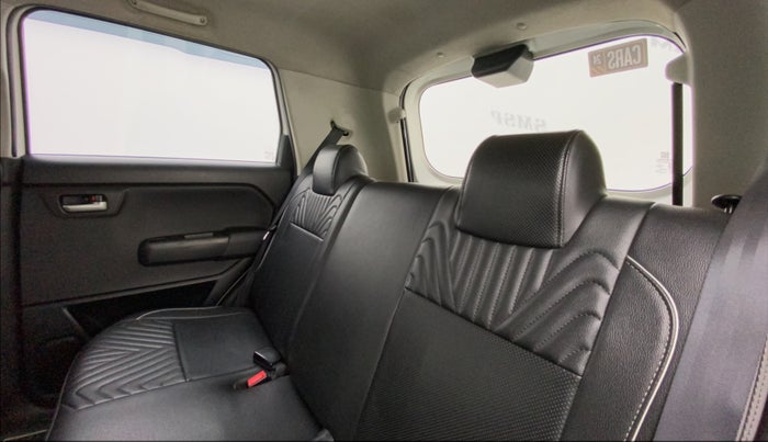 2020 Maruti New Wagon-R VXI 1.2, Petrol, Manual, 63,404 km, Right Side Rear Door Cabin