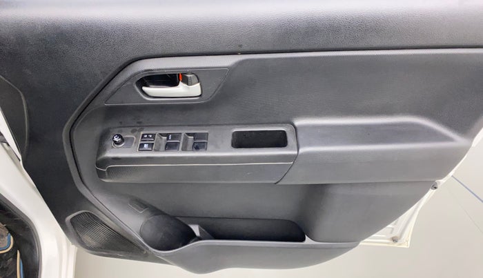 2020 Maruti New Wagon-R VXI 1.2, Petrol, Manual, 63,404 km, Driver Side Door Panels Control