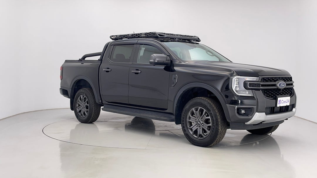 2023 Ford Ranger Sport 3.0 (4x4), Automatic, 60145 km, Right Front Diagonal (45- Degree) View