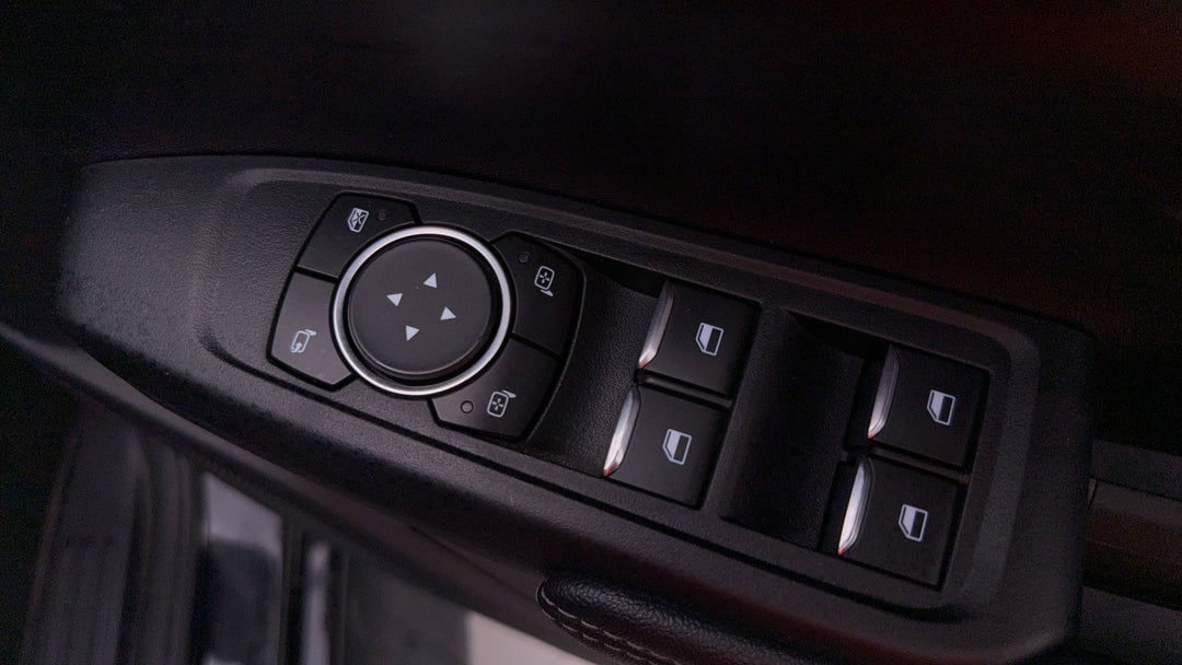 2023 Ford Ranger Sport 3.0 (4x4), Automatic, 60145 km, Drivers Side Door Panel Controls