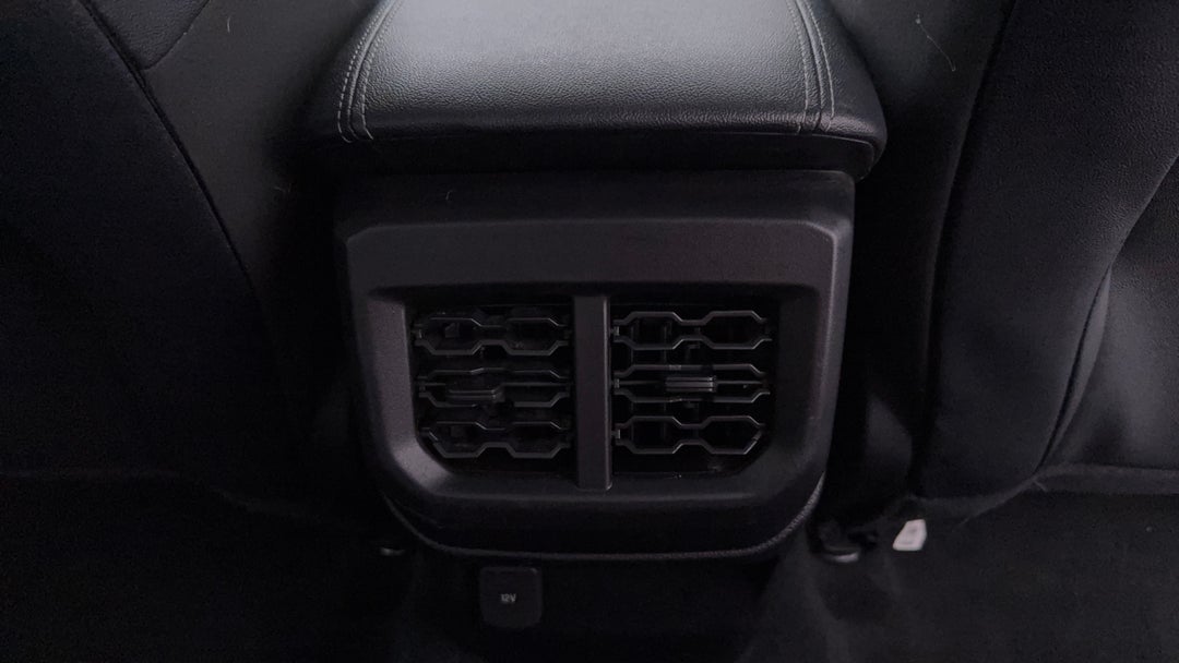 2023 Ford Ranger Sport 3.0 (4x4), Automatic, 60145 km, Rear A/C Vent