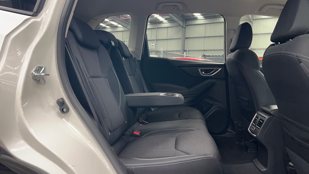 2024 Subaru Forester 2.5i (AWD), Automatic, 54185 km, Right Side Rear Door Cabin View