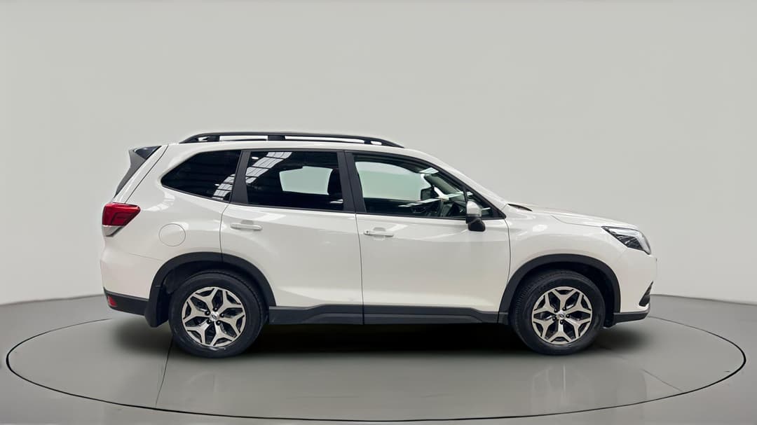2024 Subaru Forester 2.5i (AWD), Automatic, 54185 km, Right Side View