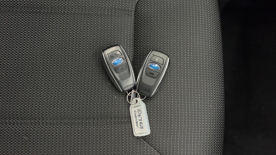 2024 Subaru Forester 2.5i (AWD), Automatic, 54185 km, Key Close-up