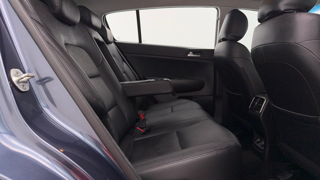 2021 Kia Sportage S (FWD), Automatic, 80399 km, Right Side Rear Door Cabin View