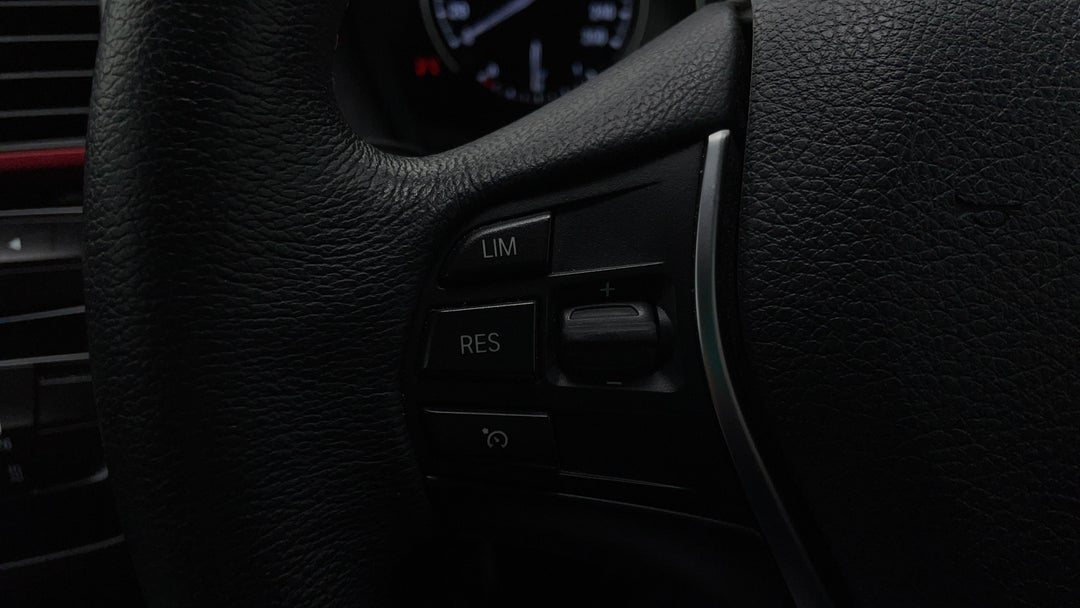 2017 BMW 1 18i Sport Line, Automatic, 94204 km, Cruise Control