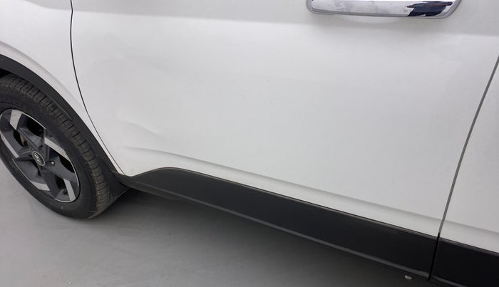 2019 Hyundai VENUE SX PLUS 1.0 TURBO DCT, Petrol, Automatic, 36,675 km, Front passenger door - Slightly dented