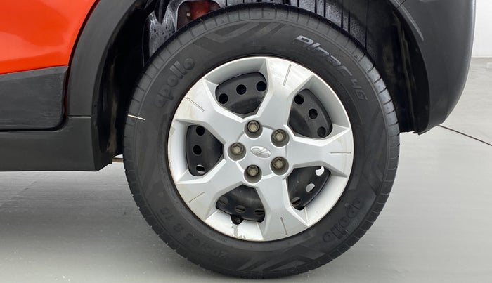 2019 Mahindra XUV300 1.5 W6 MT, Diesel, Manual, 22,770 km, Left Rear Wheel