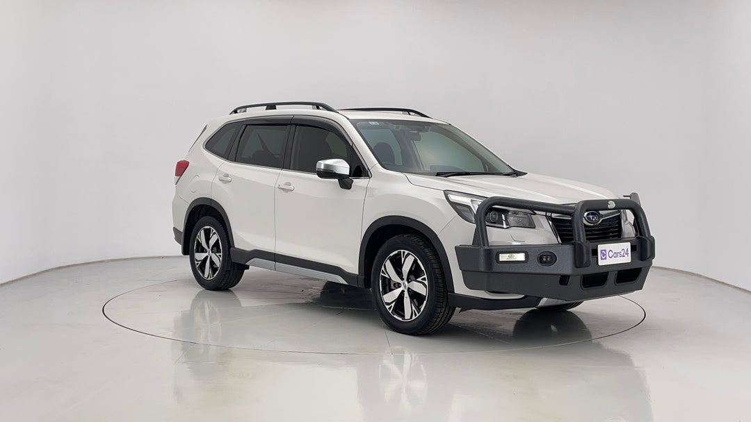 2021 Subaru Forester 2.5i-s (AWD), Automatic, 102465 km, Right Front Diagonal (45- Degree) View