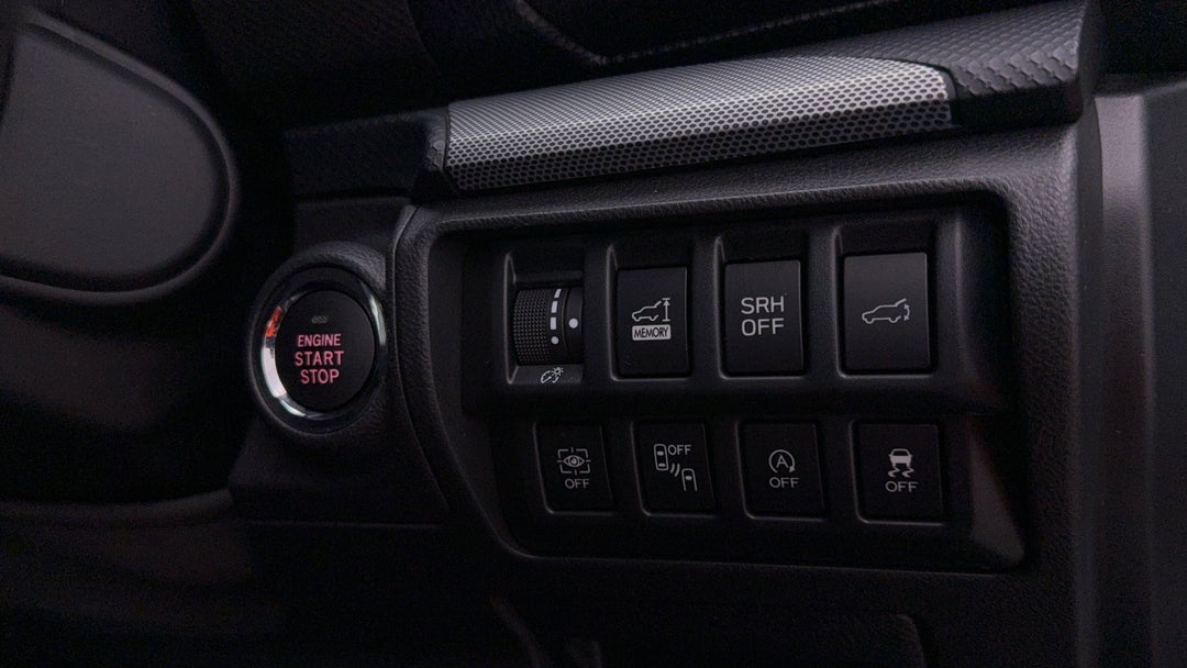 2021 Subaru Forester 2.5i-s (AWD), Automatic, 102465 km, Utility Switches/Buttons