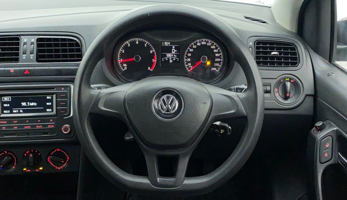 2016 Volkswagen Polo COMFORTLINE 1.2L, Petrol, Manual, 59,541 km, Steering Wheel Close Up