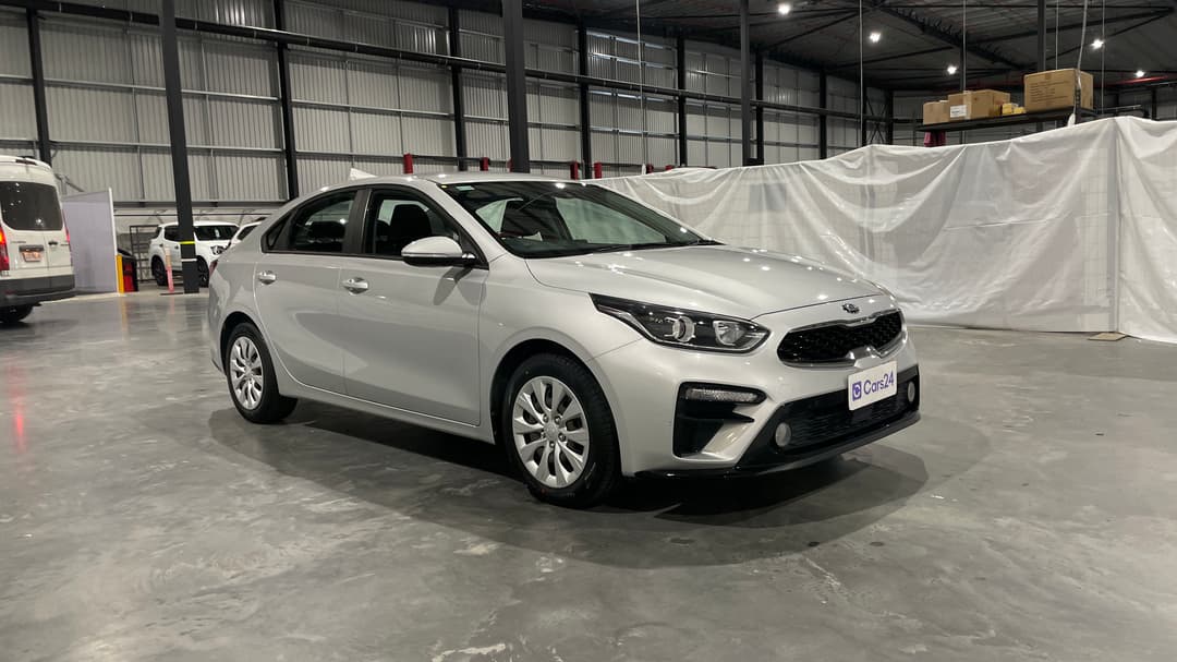2020 Kia Cerato S, Automatic, 100304 km, Right Front Diagonal (45- Degree) View