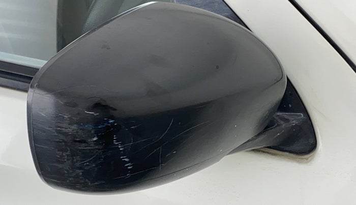 2015 Maruti Alto K10 LXI P, Petrol, Manual, 33,979 km, Right rear-view mirror - Minor scratches