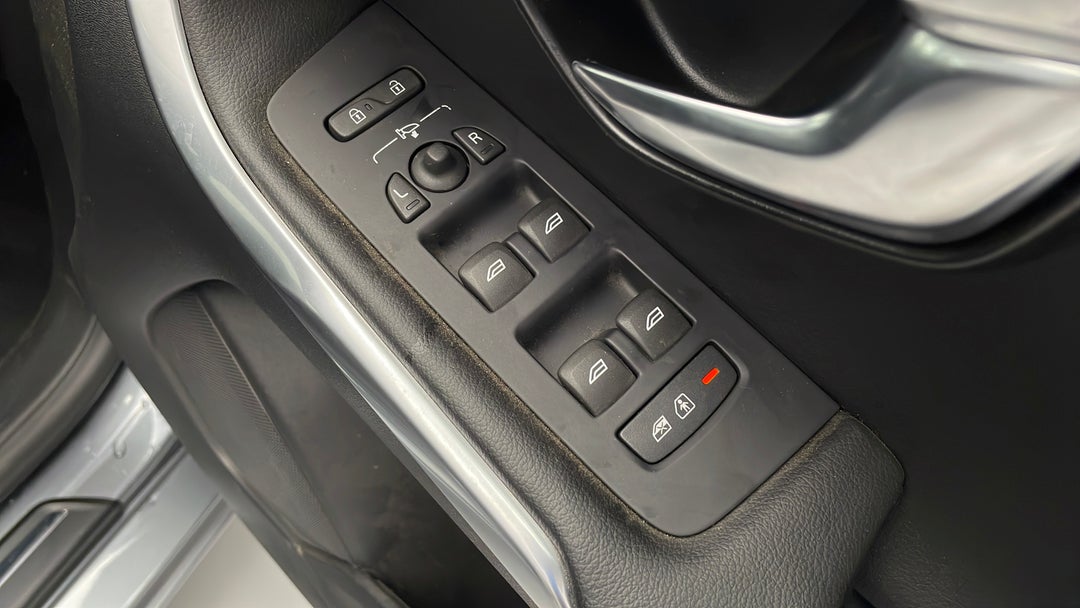 Drivers Side Door Panel Controls