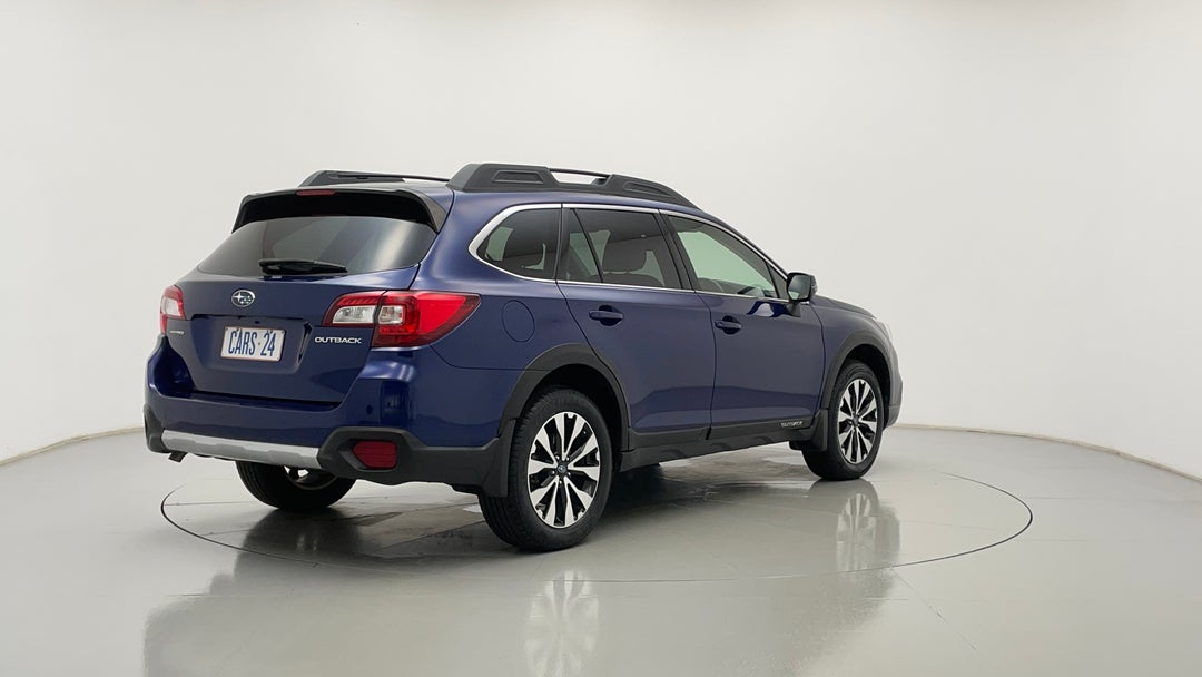 Right Back Diagonal (45- Degree) View