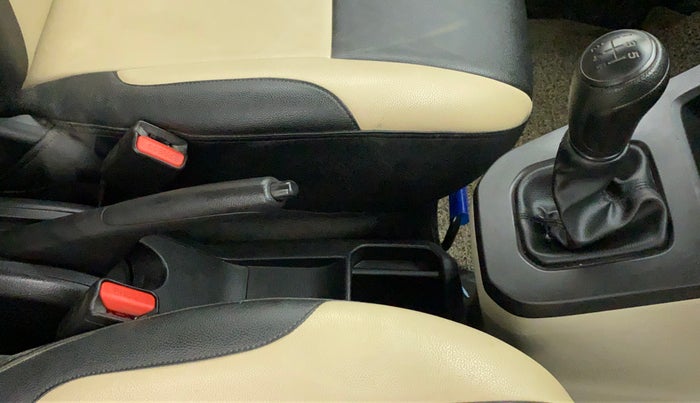 2022 Maruti New Wagon-R LXI CNG (O) 1.0, CNG, Manual, 42,764 km, Gear Lever