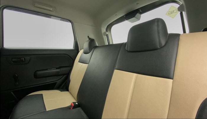 2022 Maruti New Wagon-R LXI CNG (O) 1.0, CNG, Manual, 44,232 km, Right Side Rear Door Cabin