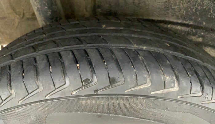 2022 Maruti New Wagon-R LXI CNG (O) 1.0, CNG, Manual, 42,764 km, Right Rear Tyre Tread
