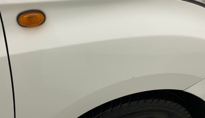 2015 Hyundai Eon MAGNA +, Petrol, Manual, 22,220 km, Right fender - Minor scratches