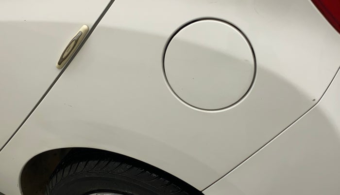 2015 Hyundai Eon MAGNA +, Petrol, Manual, 22,220 km, Left quarter panel - Minor scratches