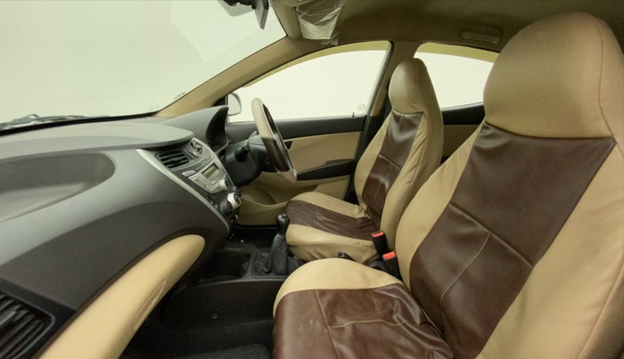 2015 Hyundai Eon MAGNA +, Petrol, Manual, 22,220 km, Right Side Front Door Cabin