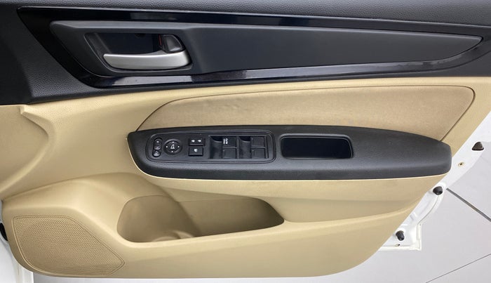 2018 Honda Amaze 1.2 SMT I VTEC, Petrol, Manual, 34,281 km, Driver Side Door Panels Control