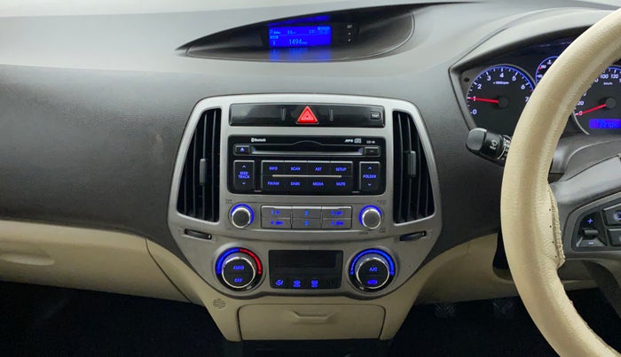 2014 Hyundai i20 SPORTZ 1.2 VTVT, Petrol, Manual, 22,704 km, Air Conditioner