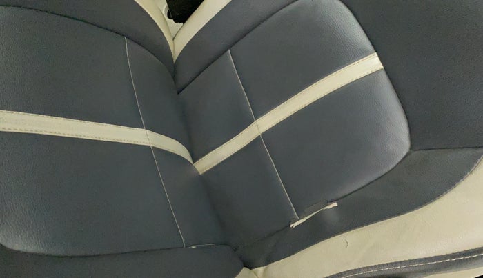 2014 Maruti Celerio VXI, Petrol, Manual, 66,046 km, Driver seat - Cover slightly torn
