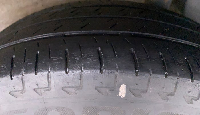 2017 Maruti IGNIS ALPHA 1.2 K12, Petrol, Manual, 84,183 km, Left Rear Tyre Tread